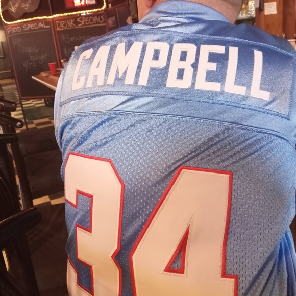 Meet your Poshers, Christina & Brian - Picture 5 of 6